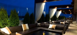 Whiskey Blue in Atlanta's banquettes. Whiskey Blue in Atlanta's banquettes.
